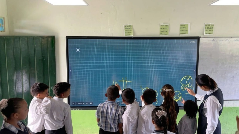 ALDESARROLLO impulsa la transformación digital educativa en Santander y reduce la brecha rural